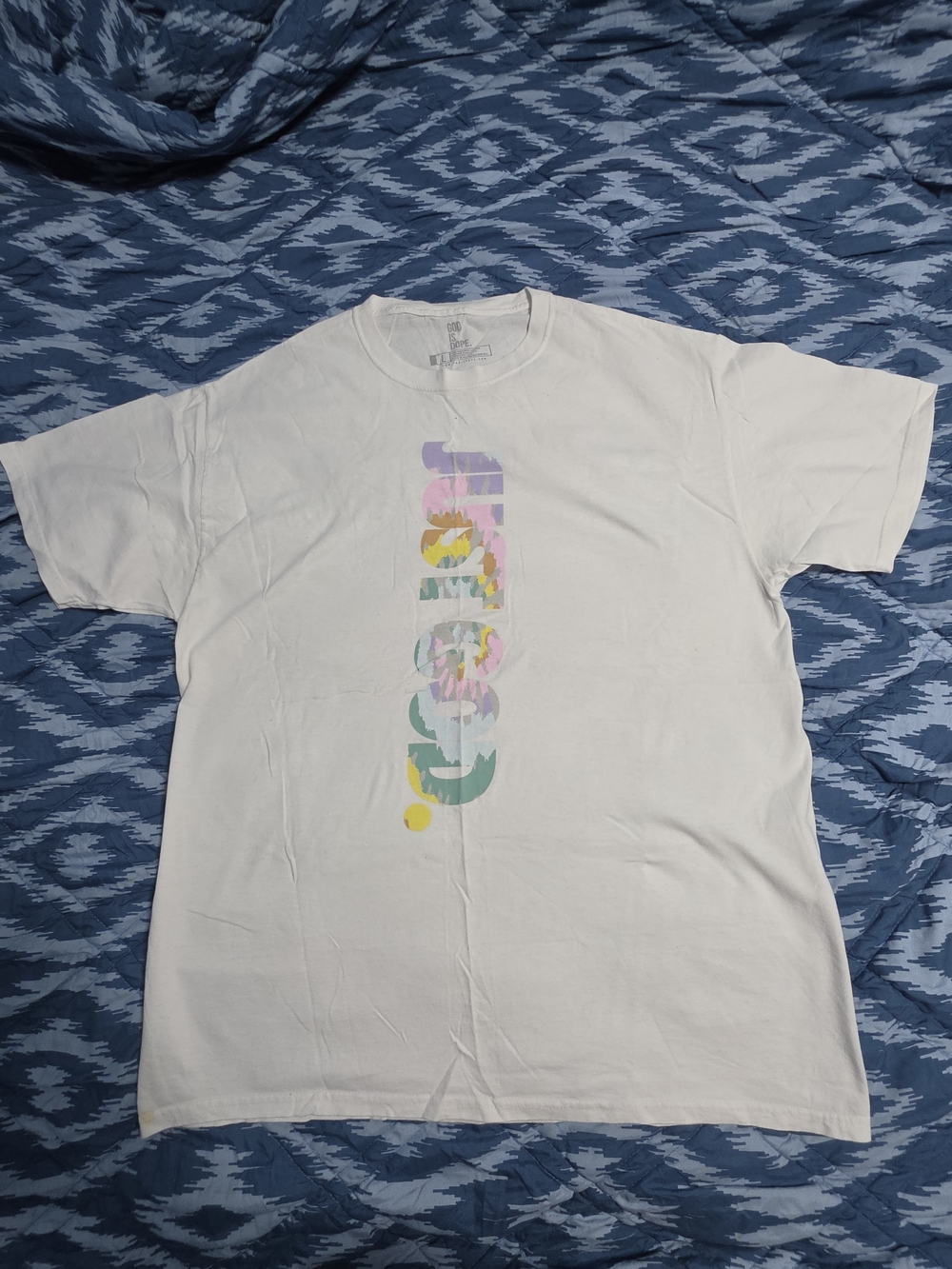 White Graphic Women's T-Shirt with Pastel Vertical Print Size Large.